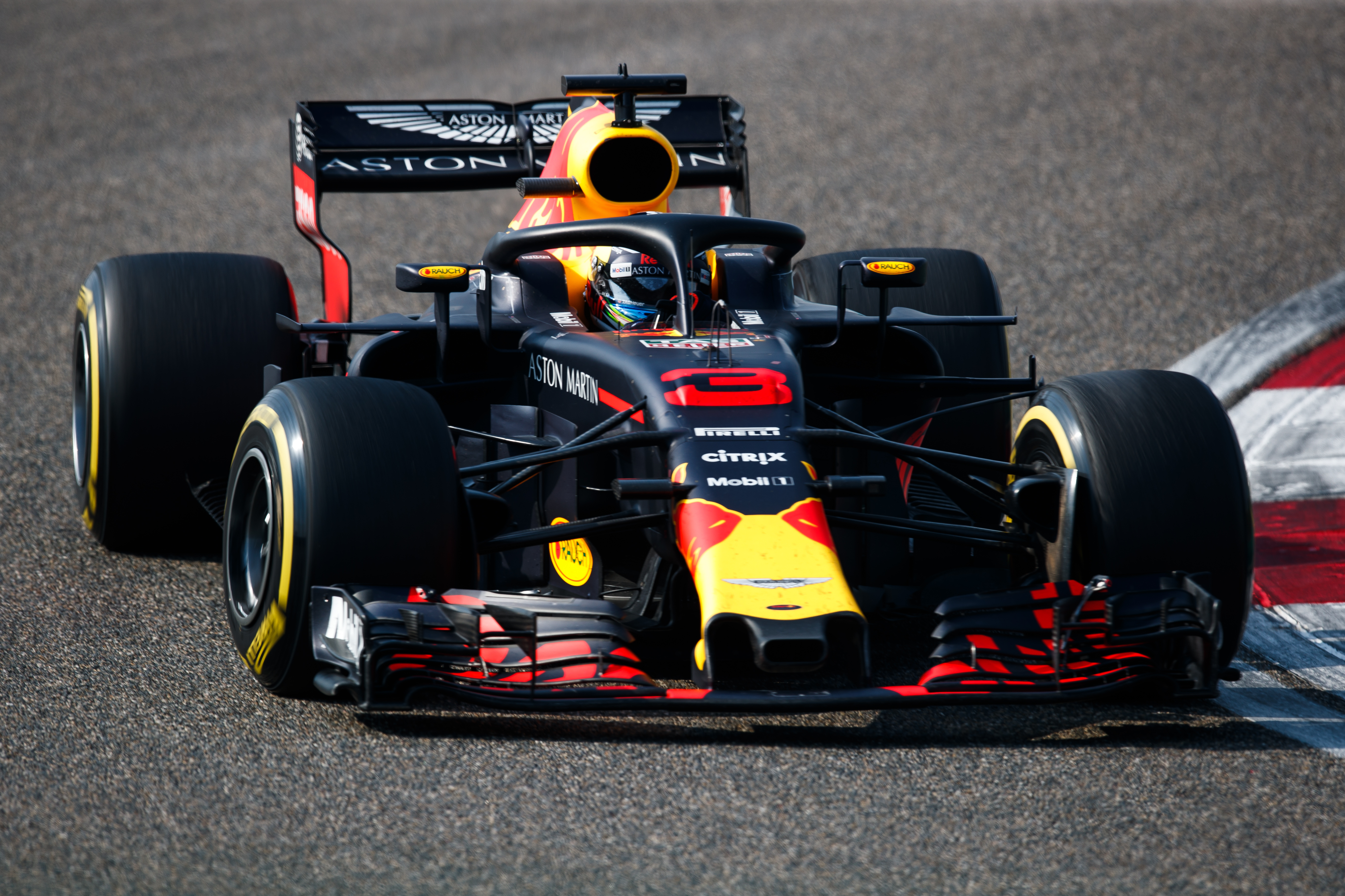Ricciardo China.jpg