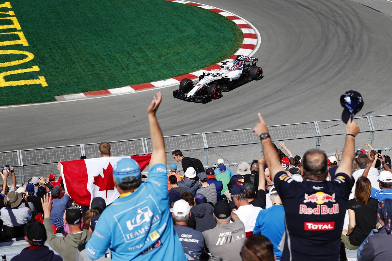 Stroll.jpg