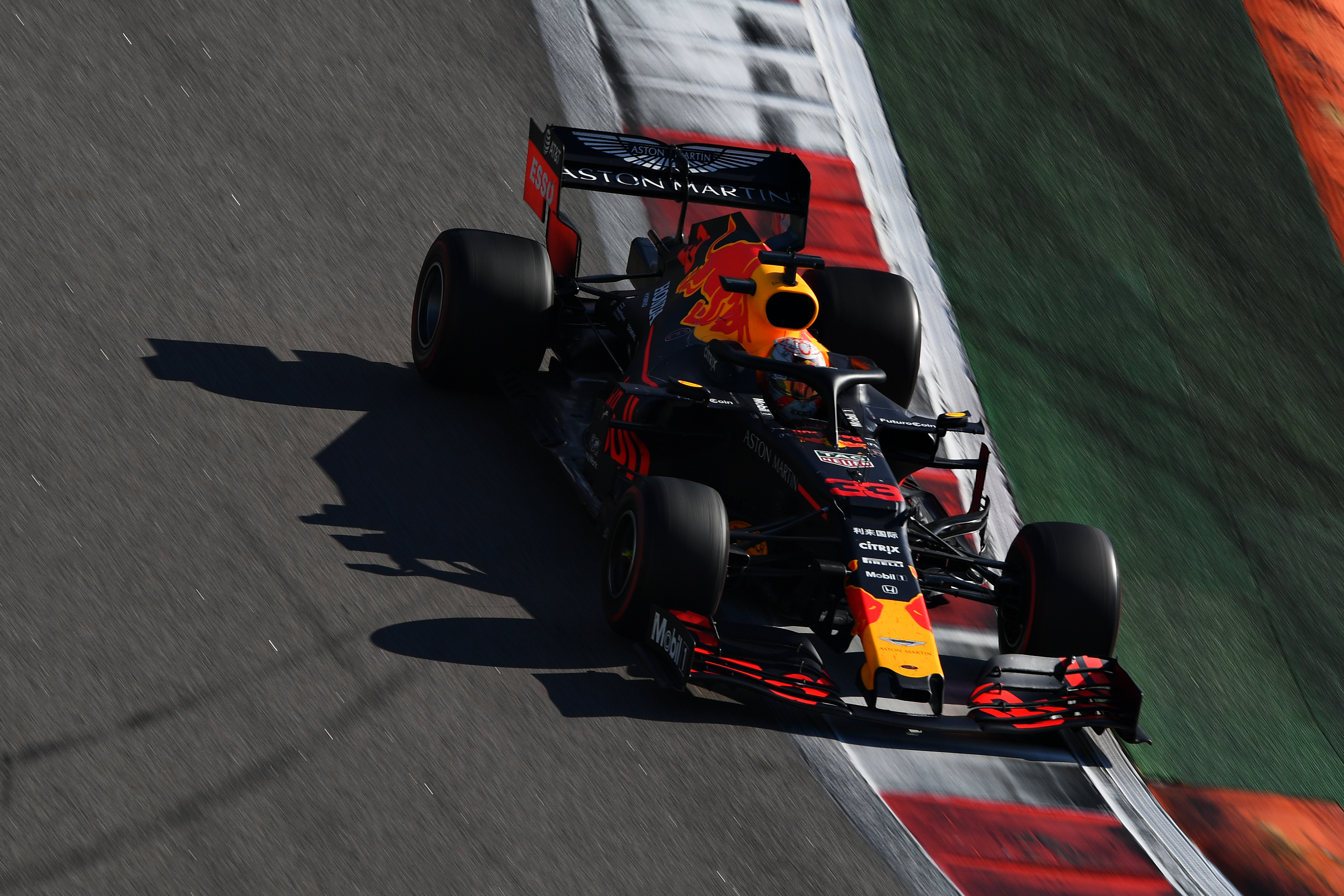 AP-21QM39X7N2111_hires_jpeg_24bit_rgb