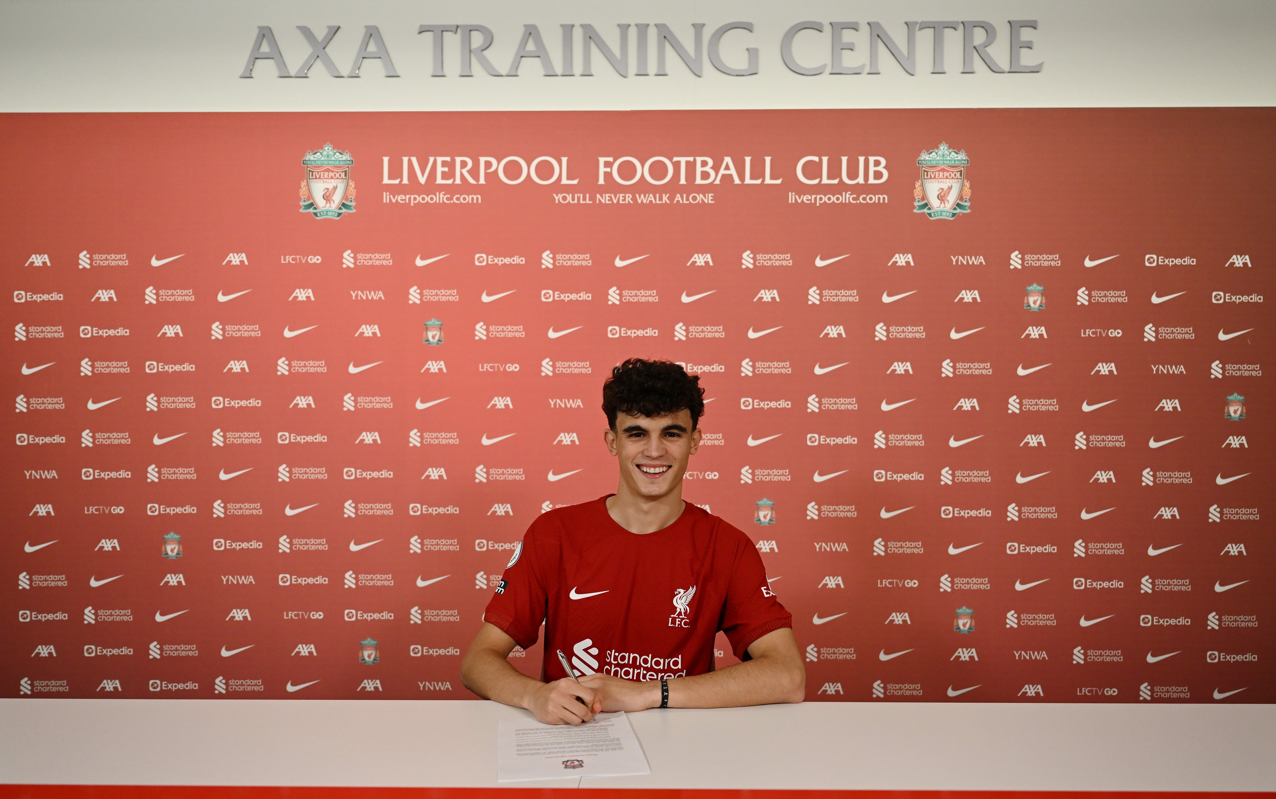 Stefan Bajcetic Signs Four-and-a-half Year Contract at Liverpool – Sport Grill Stefan Bajcetic Signs Four-and-a-half Year Contract at Liverpool – Sport Grill