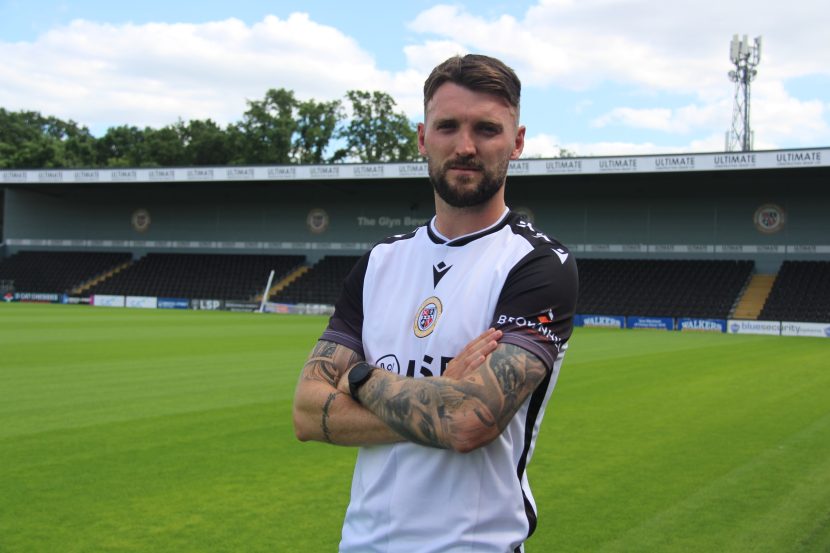 Bromley Sign Cameron on Free Transfer – Sport Grill